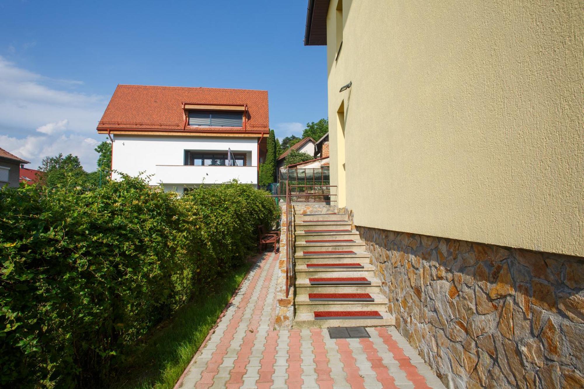 Barok Appart Braşov Extérieur photo